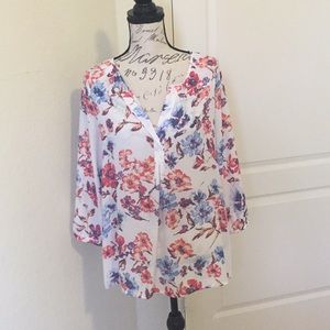 Brand new Beautiful blouse 😍